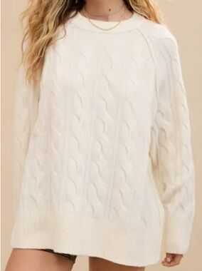 Aerie Womens Unreal Lightweight Cable Knit Beige Oversized Sweater, Size Medium